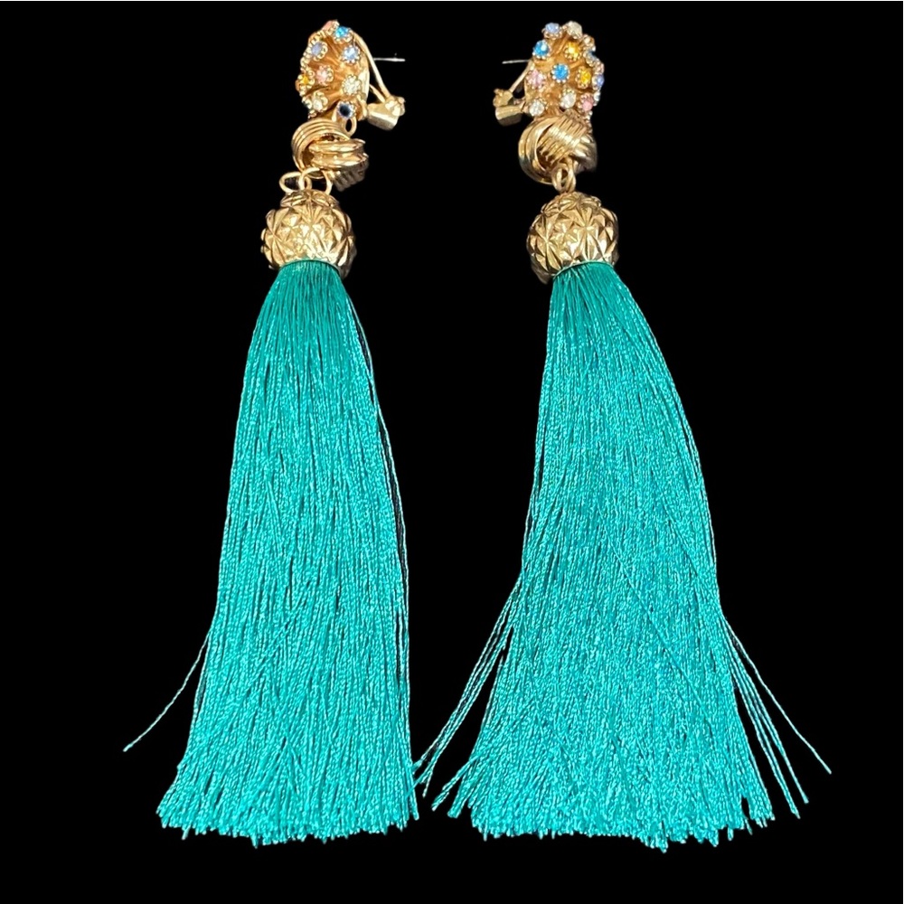 RHINESTONES BORDERED PEARLS TURQUOISE TASSEL EARRING